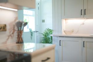 The Machine House - Hot Tub - Outdoor Bar - 3