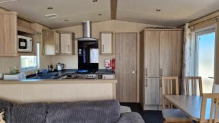 Haywood, Seal Bay Resort, Selsey - 3