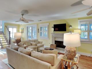 Thirst N Howl by Tybee Vacation Rentals - 1