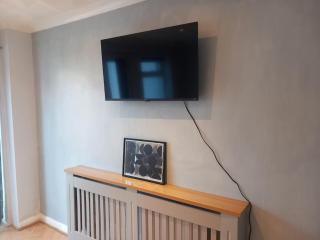 Comfort Haven, Sleeps7, WiFi, Parking, 10 min walk to the beach - 7