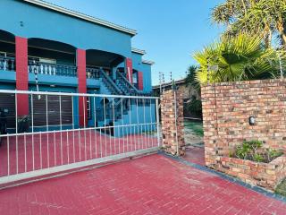 Vuyomat at Sea Guest House Bluewater Bay - 2