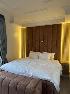 A Brand New Luxury 2Bedroom Maisonette Apt in VI - 2