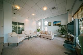 Royal Saray Residences - 4