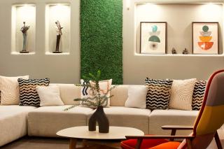 Zeus Essence Bucharest Central - 8