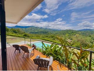 Villa de lujo en Villeta con Piscina privada y vista a la Montaña - 3