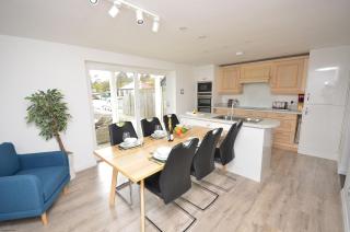 Broadwater on the river in Wroxham - 5