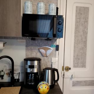 Studio Malou, cuisine, salle d'eau, terrasse amenagée - 2