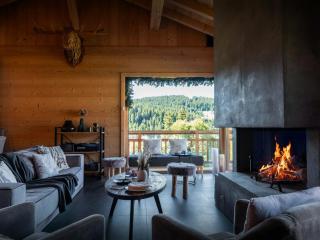 Chalet K - OVO Network - 2