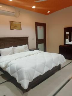 Millat Guest House F10 - 1