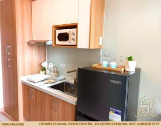 J&J's Cozy Corner - 5