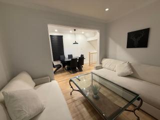 Large Family Duplex for 10 Guest with 2 private Parking - 4