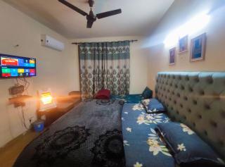 3 BHK Condo For Family On Manali Expressway - 1