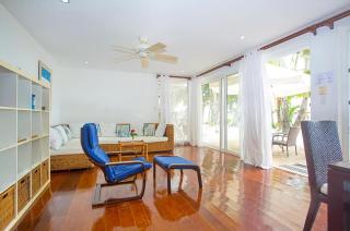 Right along the shoreline ! - 7