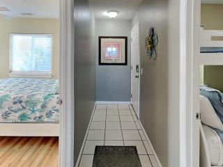 Sandcastle Beach Club Unit 4 by Tybee Vacation Rentals - Tybee Island - 3