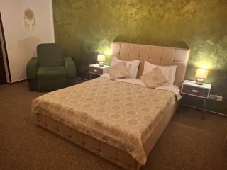 Pensiunea Casa Dorneană - 9