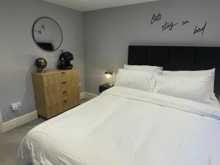 Old Chapel House - 2