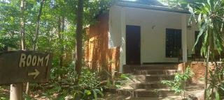 Boko Boko Guesthouse and Porini Restaurant - 3