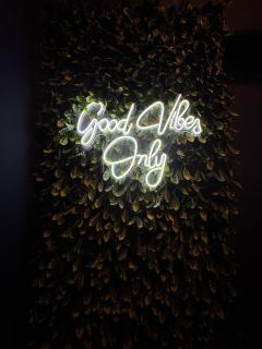 5 Min Drive To City Centre 3 Bedrooms Free Parking - 7