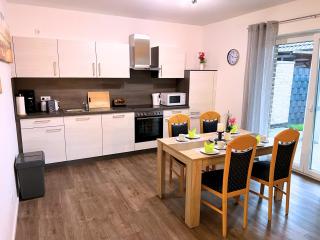 NEU "Poseidon" Papenburg ebenerdig rollstuhlgerecht 84 qm Neubau EBK Free Wifi NEU - 4