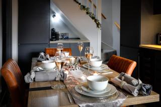 Beam End Snainton - Modern 2-bedroom Stone Cottage - 9