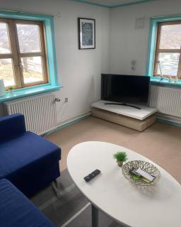 Mikami Guest House 1 - 8