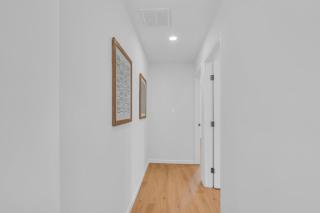 Upscale Arlington Retreat - Private Casita - Arcade - 1