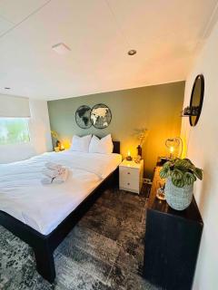 Casa Dekker on natural swimming water with private jetty - Hoevelaken - 2