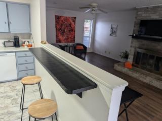 Game Day Getaway 1, Walk to OSU, Prime Location - 4