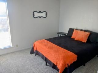 Game Day Getaway 1, Walk to OSU, Prime Location - 1