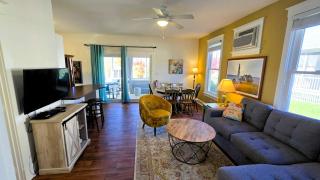 The Monarch - 4 Butternut - 6