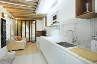 Apartment Le Marais by Studio prestige - 9