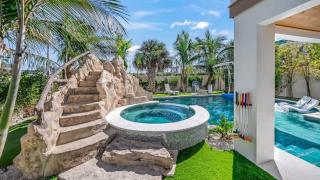 Sunset Lagoon Estate - 4