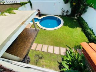 Bonita y amplia casa - 4