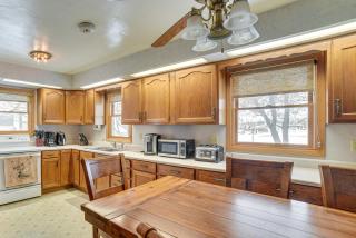 Spacious Retreat with Private Yard and Deck in Roscoe! - 3