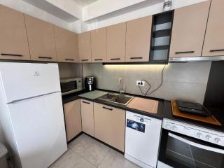 Blue Lake Apartment Premium Lakeview - 5