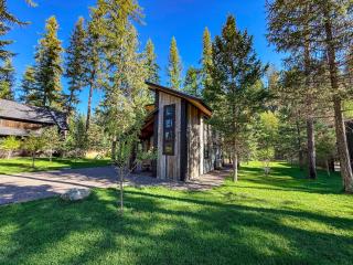 Bison Ridge Cabin #4 - 1