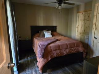 Country Hideaway with Fun! - 3