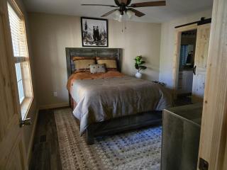 Country Hideaway with Fun! - 2