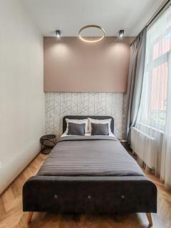 3 bedrooms apartment in the heart of the centre free parking upon reservation - 6