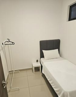 Meldrum Heights Residence Near CIQ JB RnF - 1