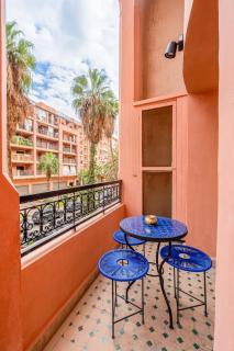 Modern 1BR , Cinema & Xbox , Central Guéliz - 3