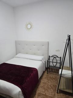 ROOMS Los MONTES - 7
