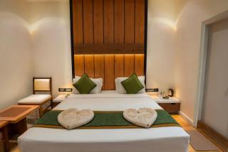 PARK SIGNATURE HOTELS - Royal Benza - 1