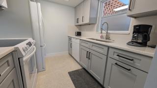 BeachPoint Cottages - 9