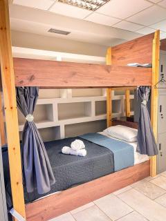 Nicole Shared House room - 8