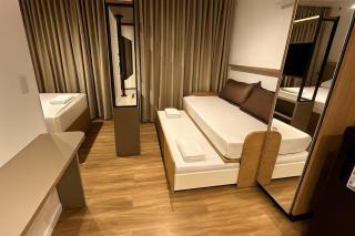 IBZ411 - Studio com sacada CWB - 9