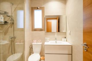 Spacious 2BR , Pool & Garden , Golf View , Fast WiFi - 3