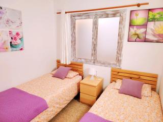 Tranquilo apartamento con vistas al mar. - 2