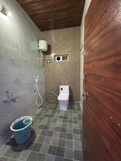 Ananya home stay hampi - 3