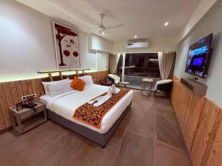 Ikonic Hotel - Bhushi Dam Lonavala - 0